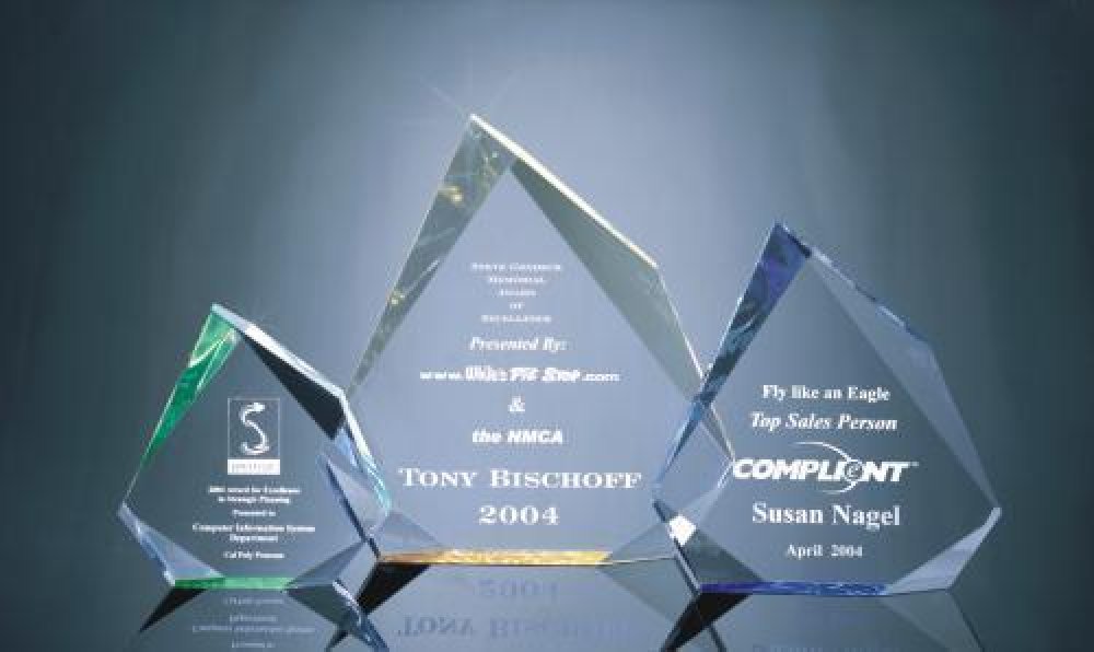 Multi Faceted Mountain Acrylic Award — 8" wide x 8-3/4" tall x 1-1/4" thick