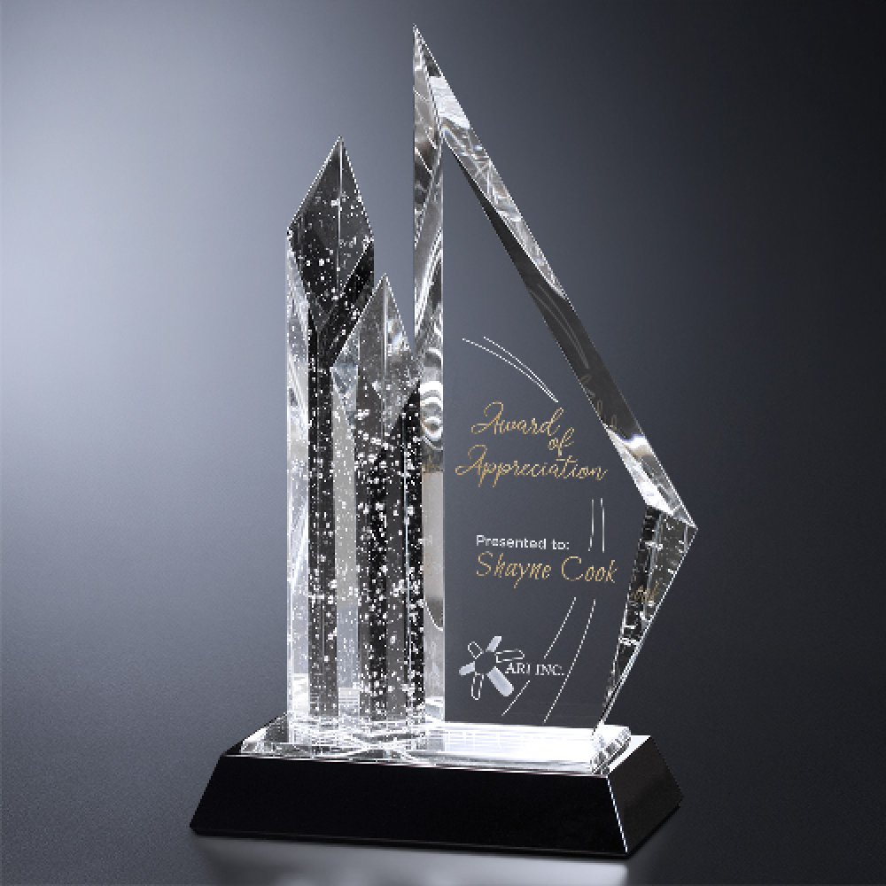 Valencia Award — 7-3/4" W x 13-1/2" H x 4" D