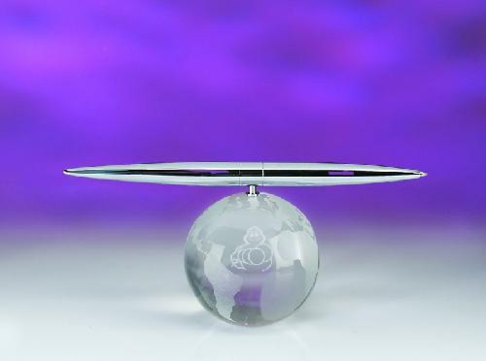 Globe Spinning Pen Set — 2 5/8" x 6" x 2 3/8"