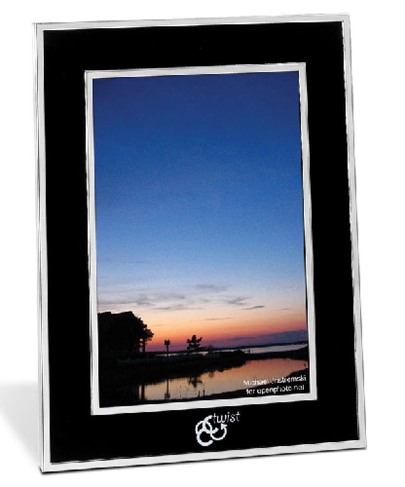 Barclay Frame — 6.75 x 9 x 0.375