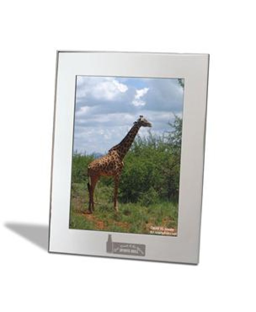 Celebrity Rectangle Frame — 6.13 x 8.00 x 0.25