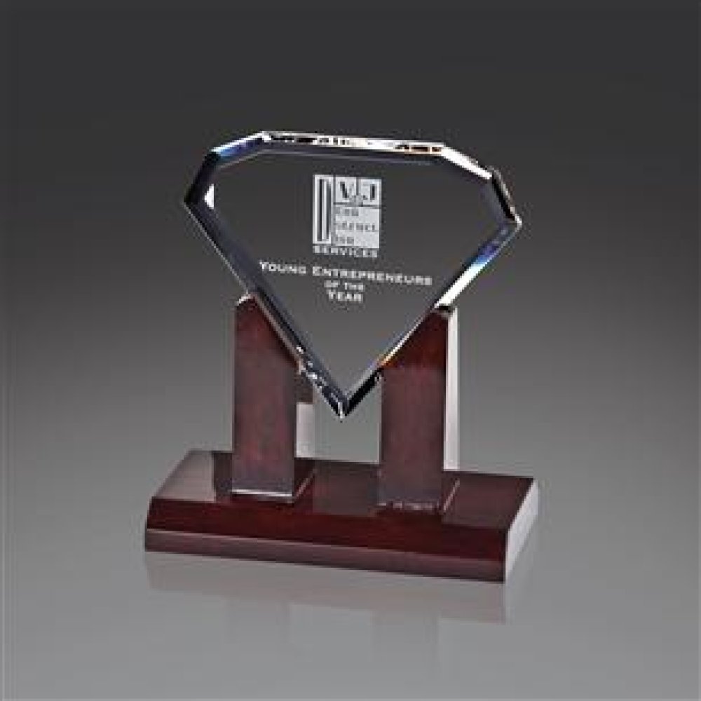 Optic Engagement — 5.75 x 6.75 x 3.25